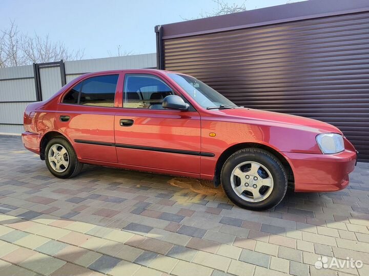 Hyundai Accent 1.5 AT, 2005, 180 000 км