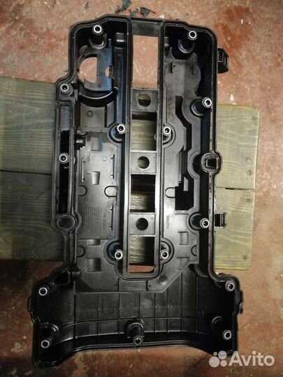 Клапанная крышка с Opel Astra J А14NET