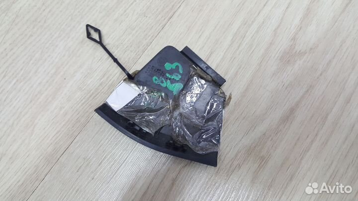 Заглушка отвер. крюка букс. заднего бампера BMW X4