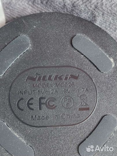 Беспроводная зарядка Nilkin mc026