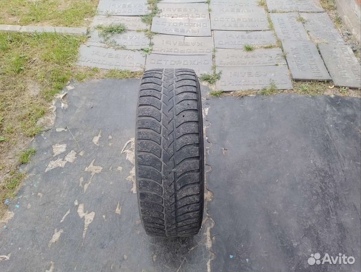 R16 Bridgestone Ice Cruiser 5000 215/65, PCD 5x114.3 DIA 60.1