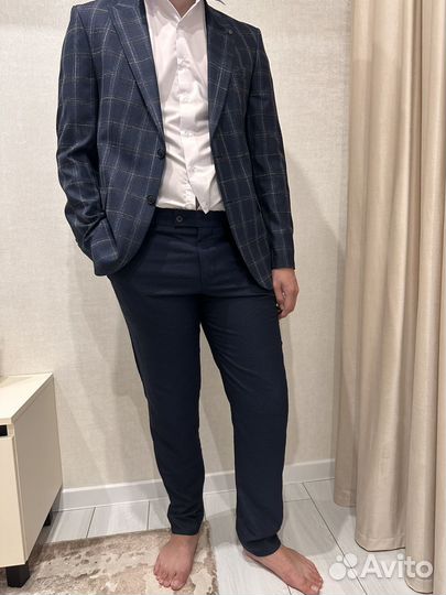 Костюм брючный