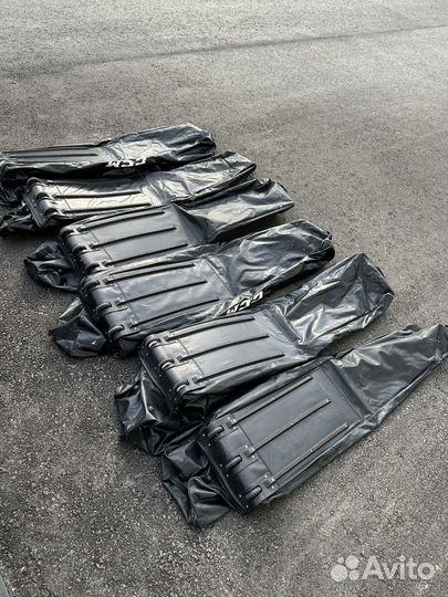 Чехол сумка баул на колесах CCM для клюшек