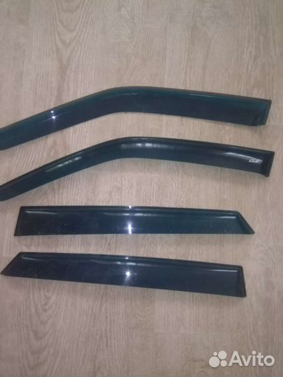 Дефлекторы ваз 2110