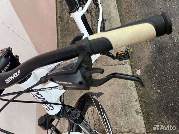 Женский. Крылья. Шимано. Диск. Dewolf