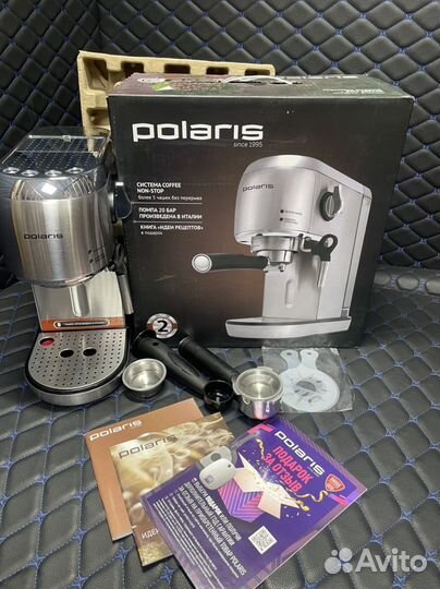 Кофеварка рожковая Polaris PCM 2001AE