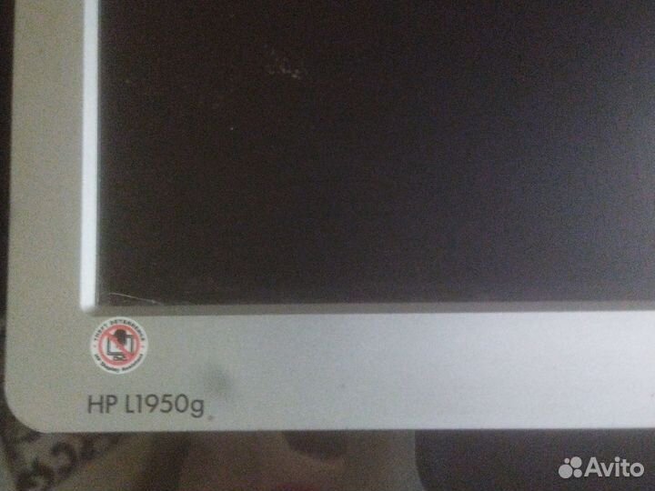 Монитор для компьютера нр L1950g