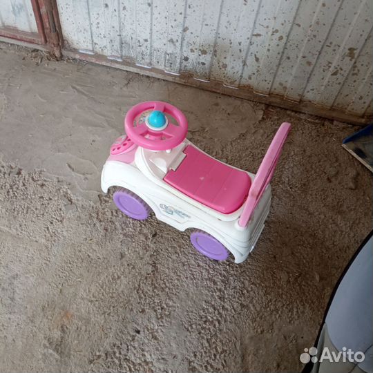 Детская машинка каталка