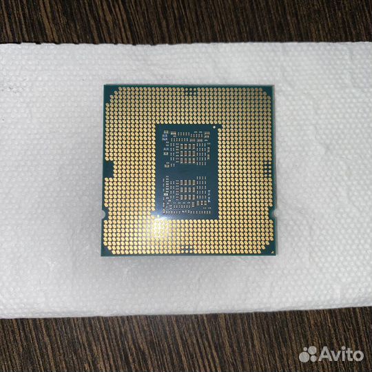 Процессор Intel i5-10400F