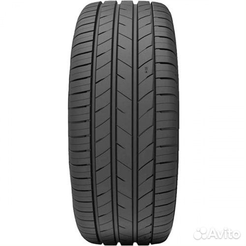 Kumho Ecsta HS52 215/60 R17