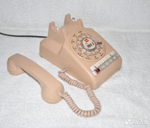 Телефонный аппарат США