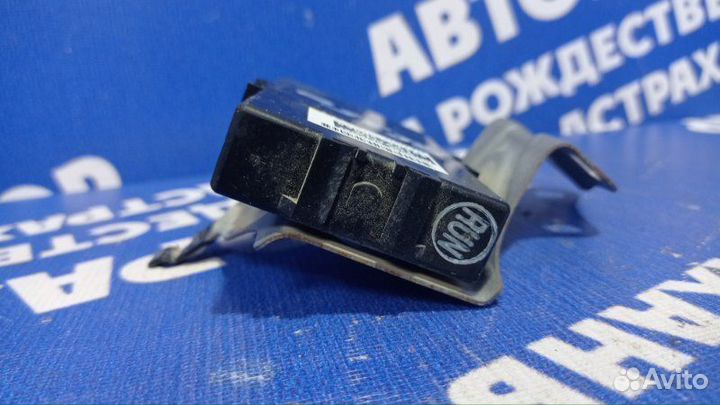 Блок управления бортовой сети Lexus Gs350 седан