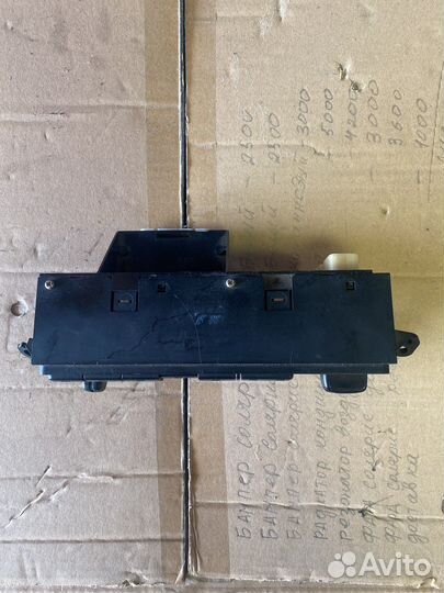 Toyota Sprinter Trueno блок управления печкой