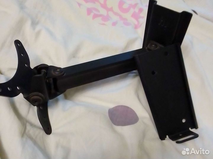 Кронштейн для телевизора