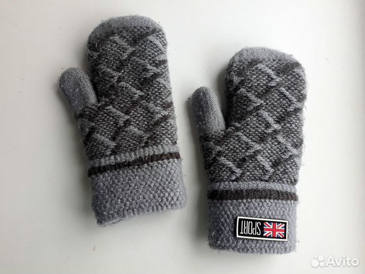 Шапка и варежки на мальчика