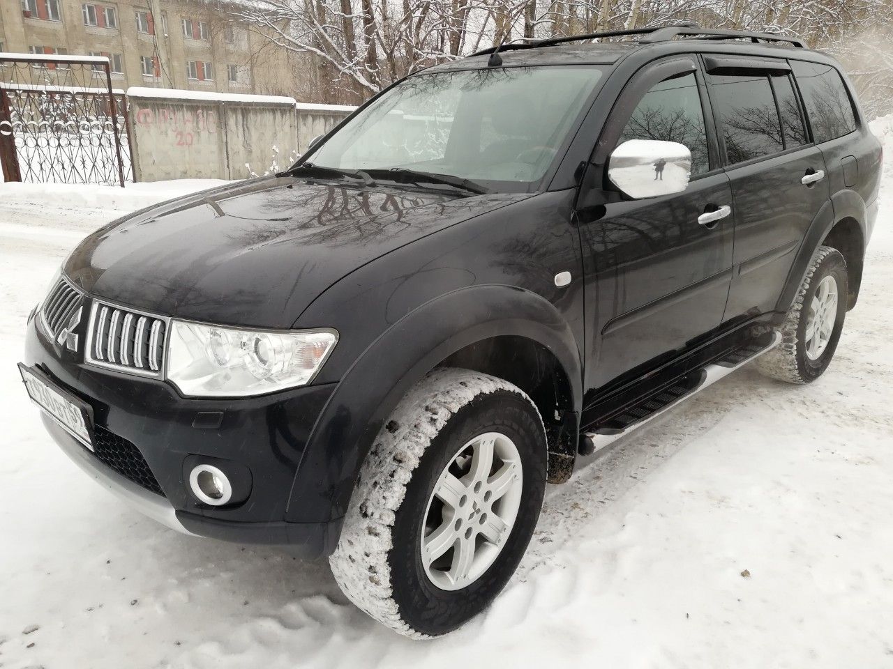 Mitsubishi Pajero Sport: фото владельца