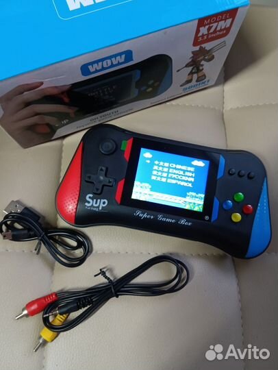 Игровая приставка портативная