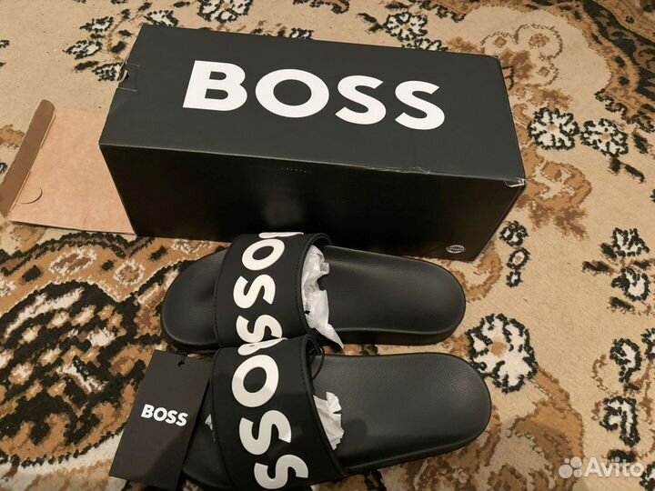 Шлепанцы Boss