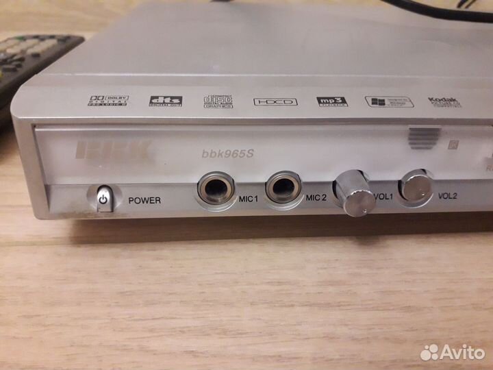 Dvd плеер BBK 965S с караоке
