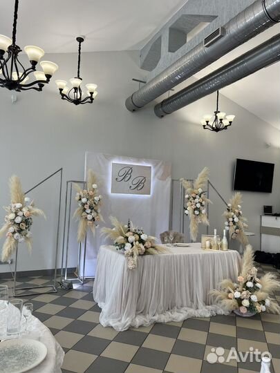 Оформление свадебных залов, выездных регистраций