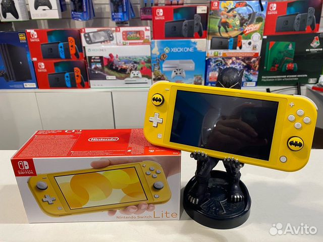 Nintendo Switch Yellow - обмен на вашу приставку