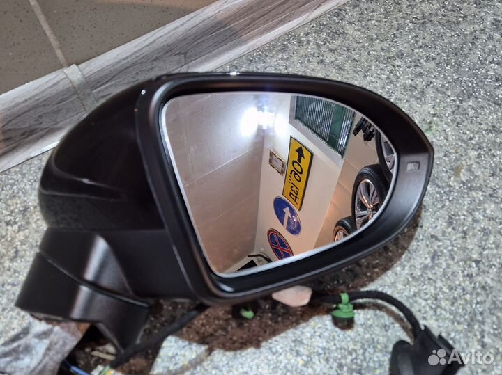 Зеркало passat b8