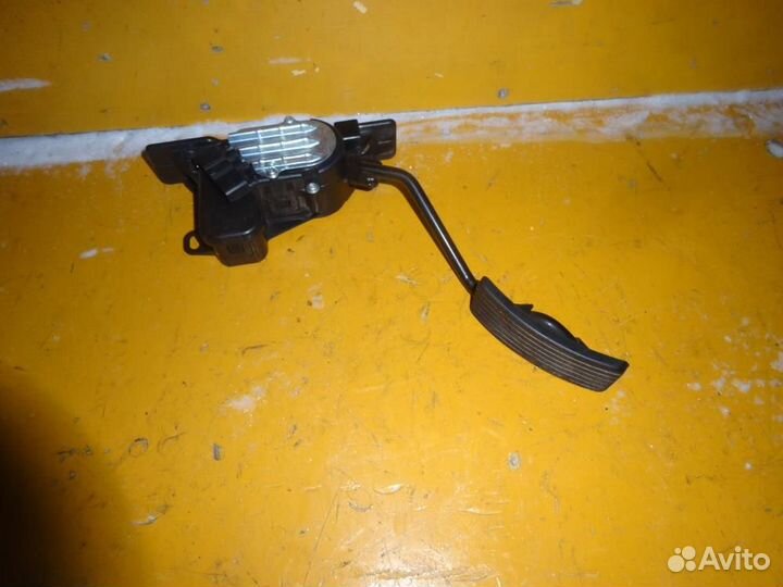 Педаль газа mmс.Pajero/ V83W,V87W,V93W,V97W,V98W