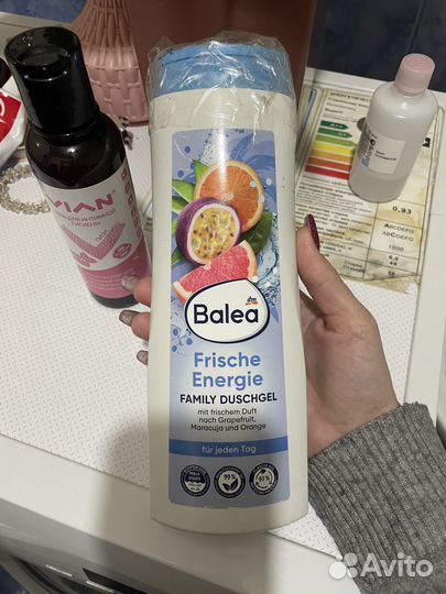 Гель для душа 500 мл и пенка для подмывания новое