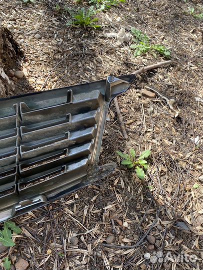 Решетка радиатора nissan skyline v 36