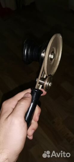 Машинка для закрутки (закатывания) банок