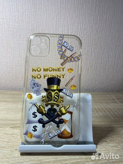 Чехол на iPhone 11