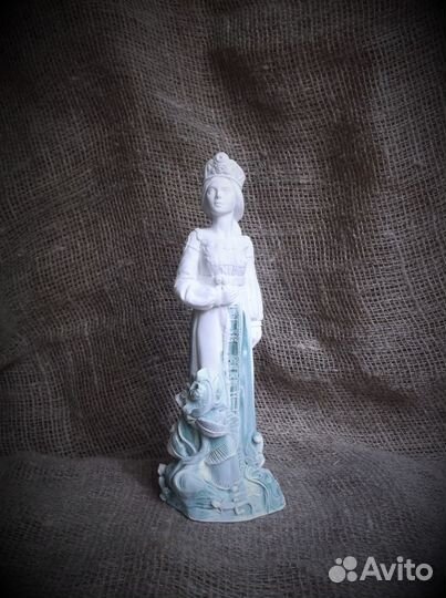 Статуэтка Медной горы хозяйка