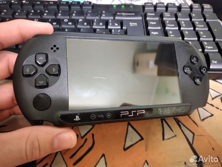 Sony PSP e1008
