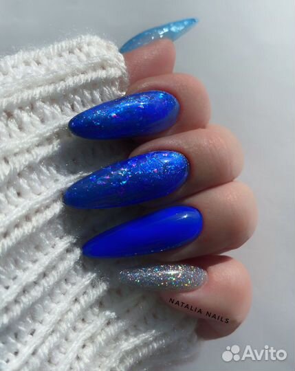 Маникюр, педикюр, наращивание ногтей