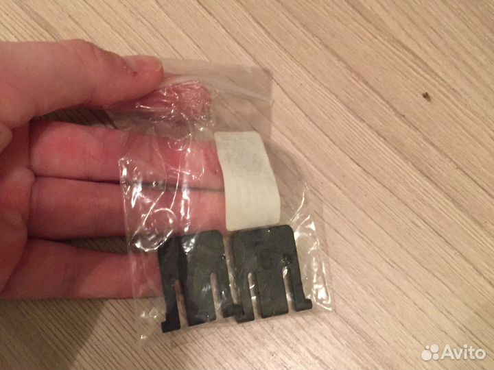 Ножки для клавиатуры