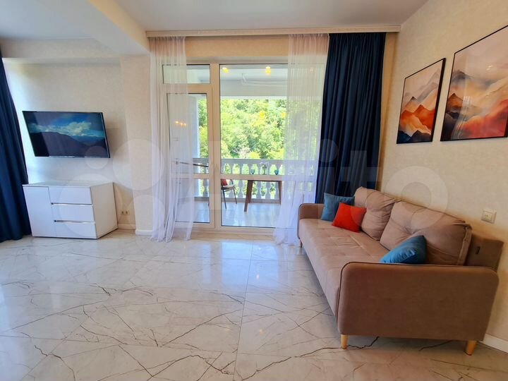 2-к. квартира, 54 м², 12/13 эт.