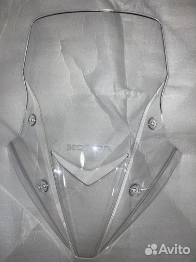 Оригинальное ветровое стекло на Honda NC 750