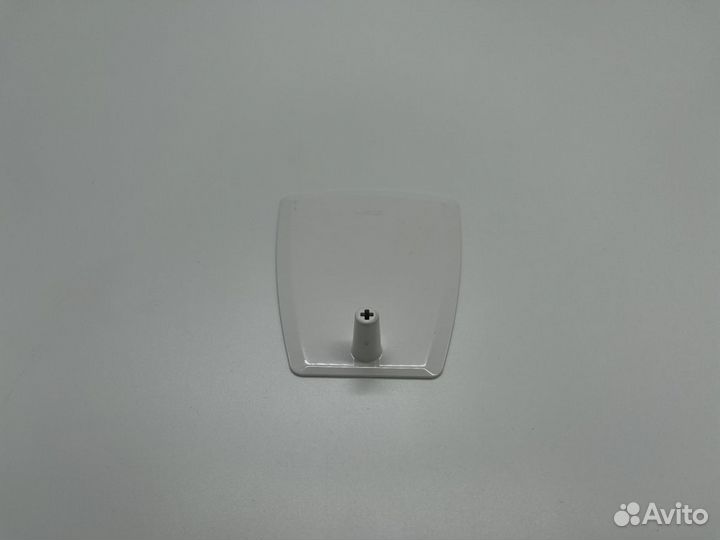 Подставка пластиковая под иголочку цвет белый DEL