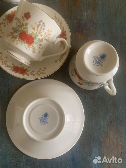 Чайные сервизы и тарелки