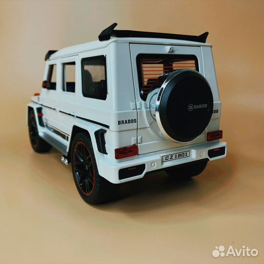 Машинка Mercedes brabus с выхлопом / большой