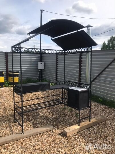 Мангал со столиком