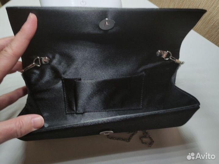 Клатч со стразами