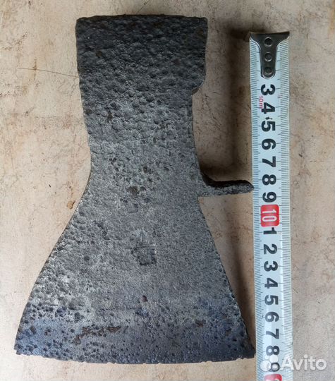 Старинные топоры