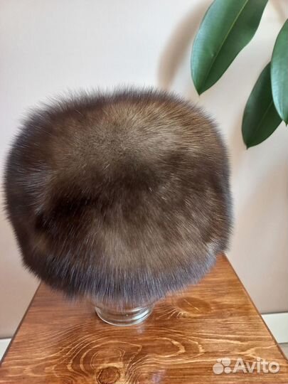 Шапка из соболя женская