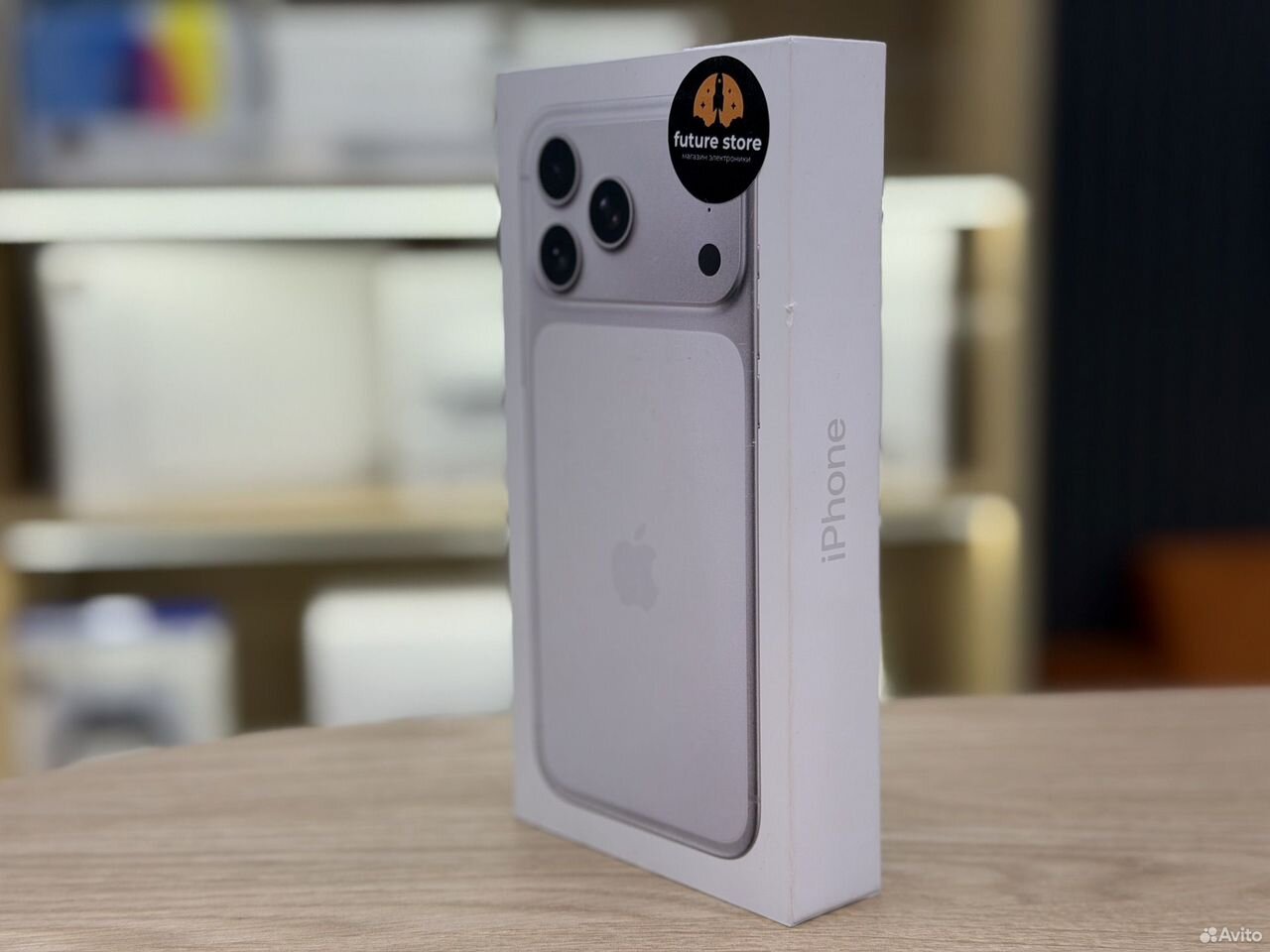 iPhone 17 Pro, 512 ГБ, SIM + eSIM