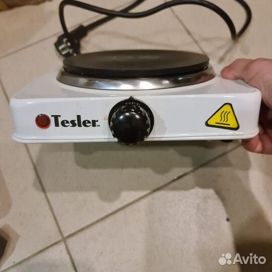 Электрическая плита Tesler PE-10