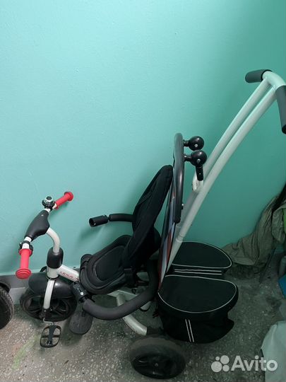 Трехколесный велосипед с родительской ручкой lexus