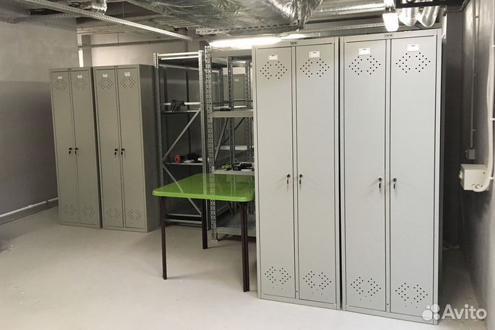 Шкафчик двухсекционный металлический