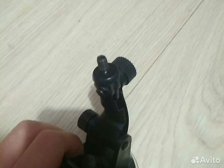 Крепление на лобовое стекло для экшн камеры