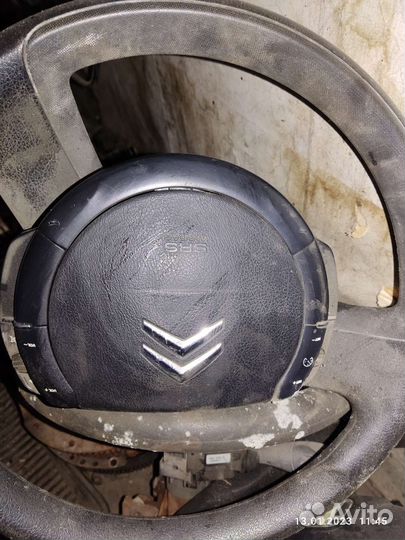Подушка в руль Citroen C4